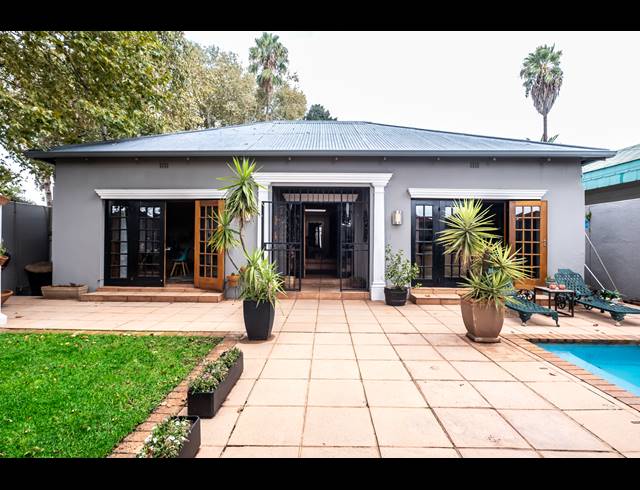 2 BEDROOM HOUSE RENTED IN NORWOOD
